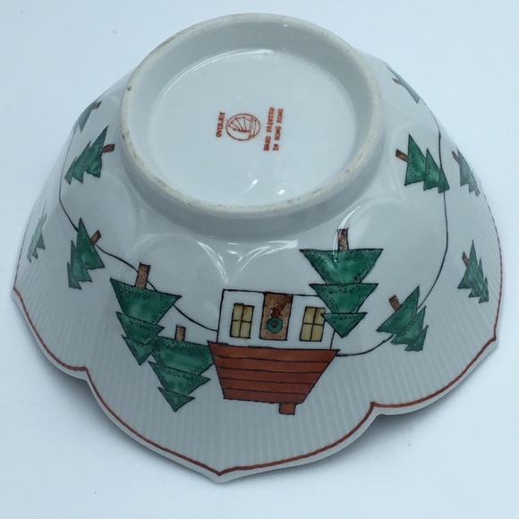 Overjoy Hand-painted Holiday Bowl - Picture 8 of 10